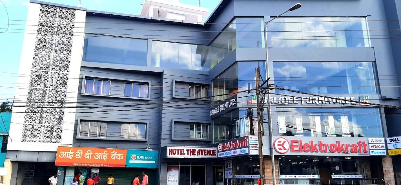 Hotel The Avenue Gamharia Exteriér fotografie
